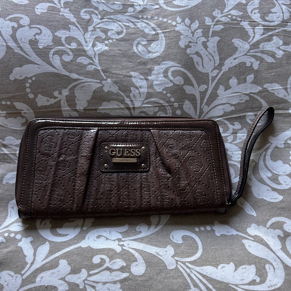 Guess Quilted Brown Clutch